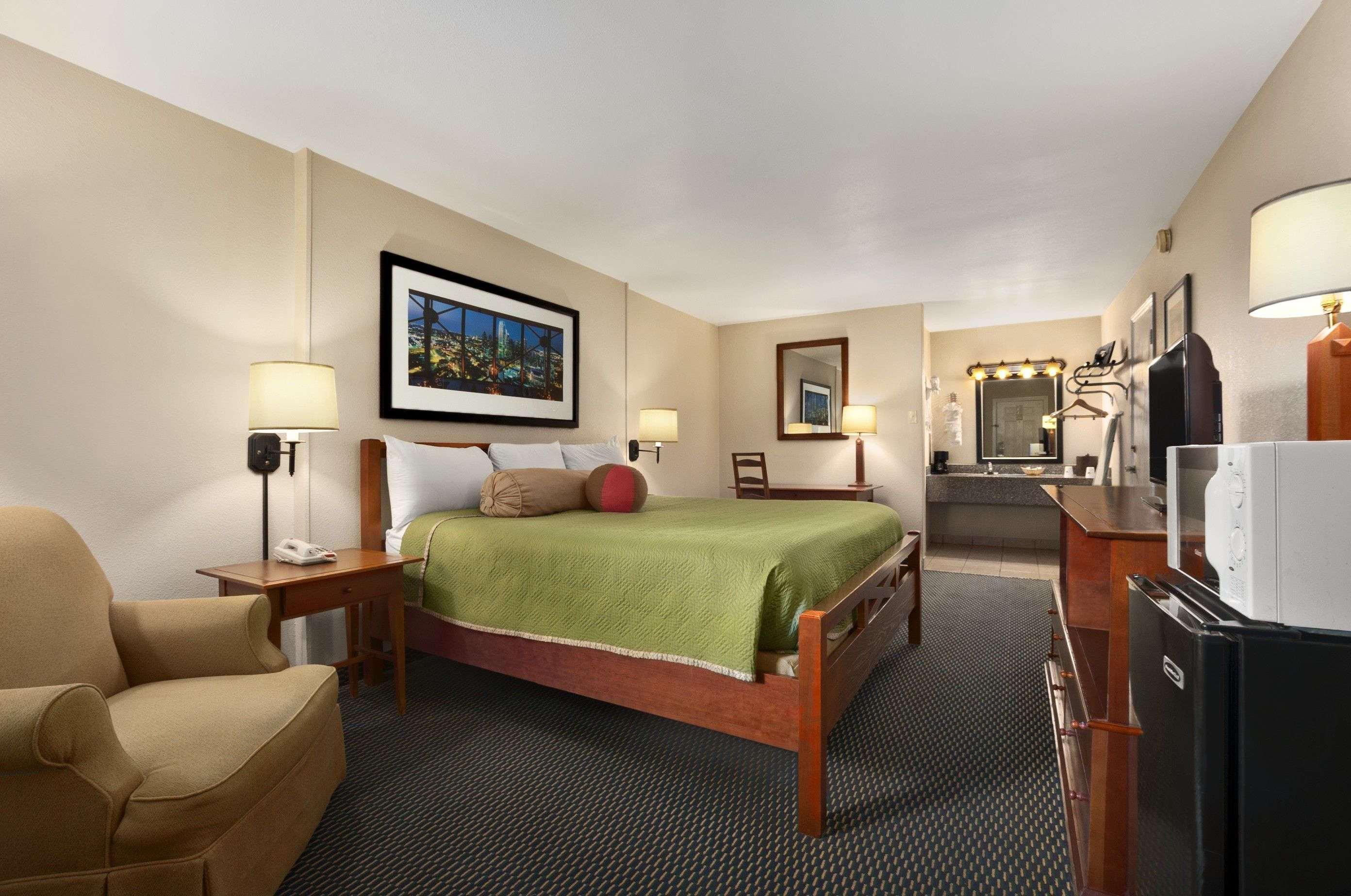 Travelodge By Wyndham New Orleans Harvey Hotel Bagian luar foto