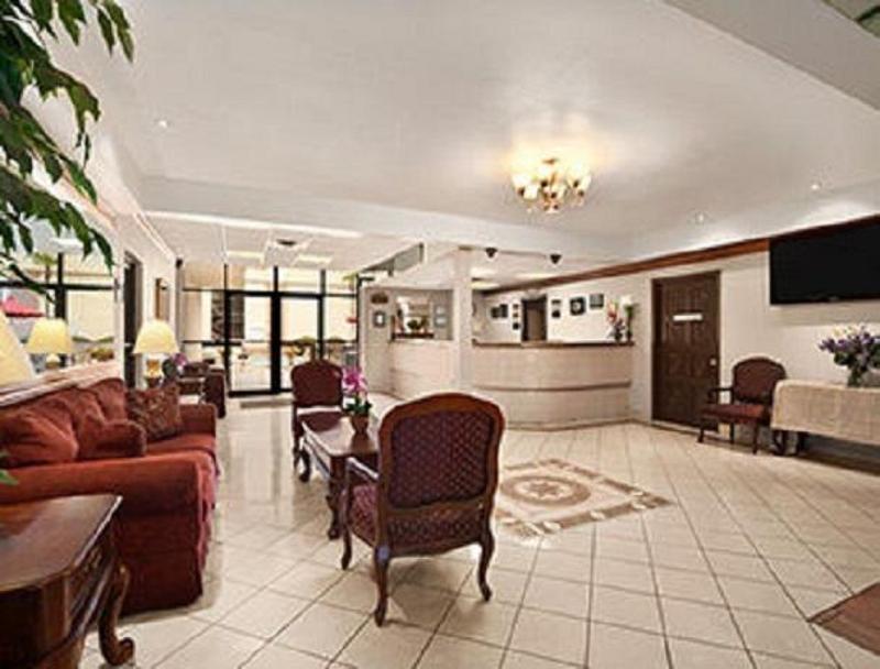Travelodge By Wyndham New Orleans Harvey Hotel Bagian luar foto